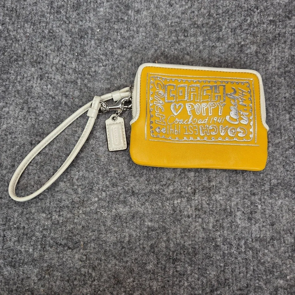 Coach Poppy Yellow Wristlet Silver Metallic Logo Change Purse Vintage Y2k